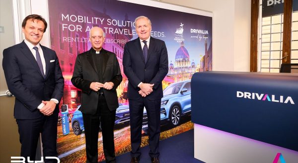 Giubileo, nuovo Mobility Store Drivalia con Byd per pellegrini e turisti