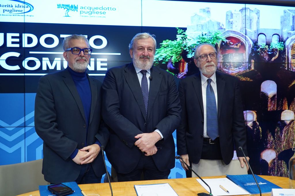 La Puglia sceglie l&rsquo;in house: la gestione dell&rsquo;acqua resta pubblica