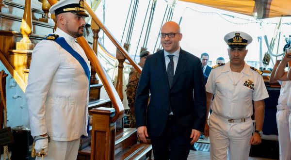 Fontana “Nave Vespucci e Villaggio Italia orgoglio per il nostro Paese”