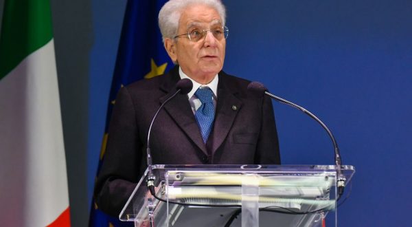 Mattarella “Carter ha coraggiosamente perseguito la strada della pace”