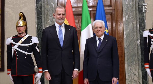 Mattarella incontra i Reali di Spagna al Quirinale
