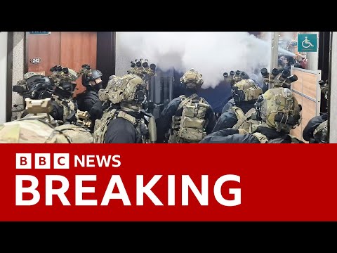 South Korea’s parliament votes to block martial law | BBC News