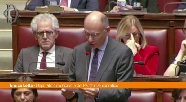 Il commiato di Letta dalla Camera “No alla polarizzazione estrema”