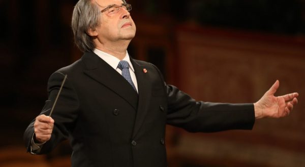 Concerto di Capodanno a Vienna con Muti “Pace, fratellanza e amore”