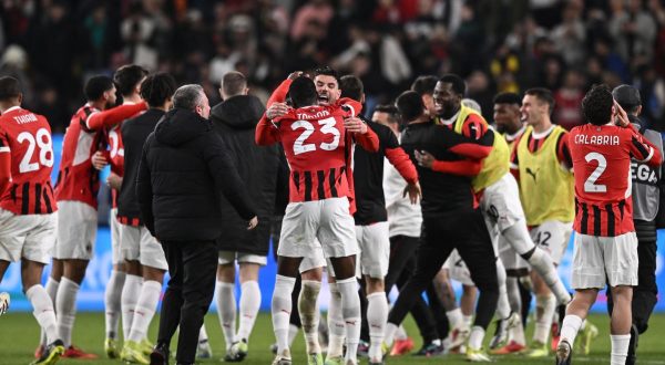 Il Milan ribalta l’Inter da 2-0 a 2-3 e vince la Supercoppa