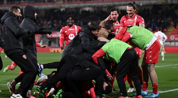 Il Monza torna a vincere, Fiorentina sempre più in crisi