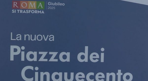 Giubileo, riapre Piazza dei Cinquecento a Roma
