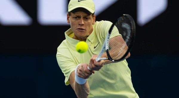 Sinner e Sonego volano agli ottavi dell’Australian Open