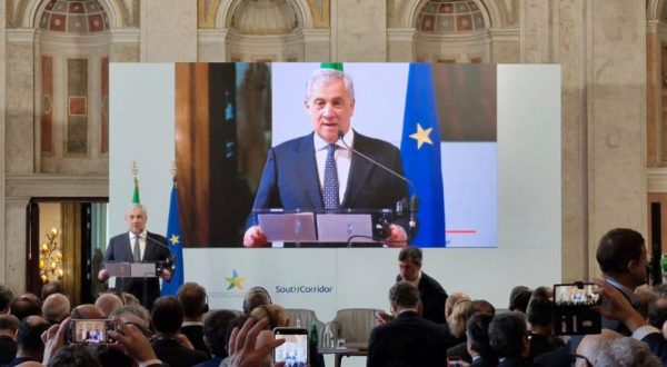 Idrogeno, 5 Stati firmano dichiarazione per il corridoio meridionale