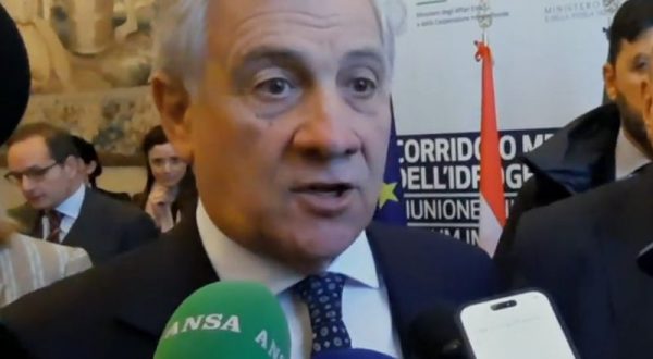 Autonomia, Tajani “Riforma in linea con la Costituzione”