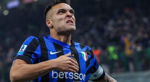L’Inter vince a Praga, ottavi di Champions a un passo