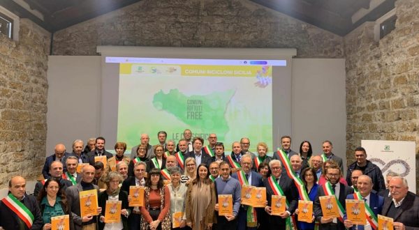 Sicilia sempre più “riciclona”, premiati 98 Comuni Rifiuti Free