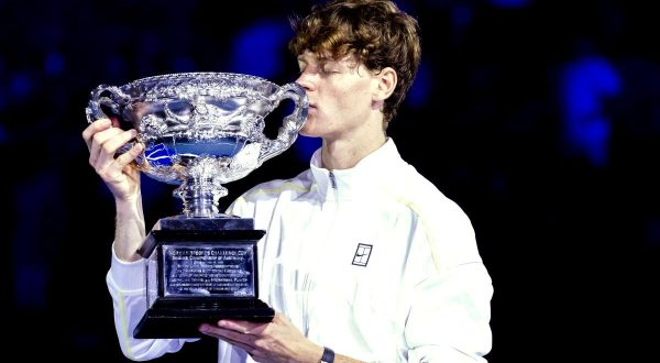 Immenso Sinner, bis a Melbourne e terzo Slam in carriera