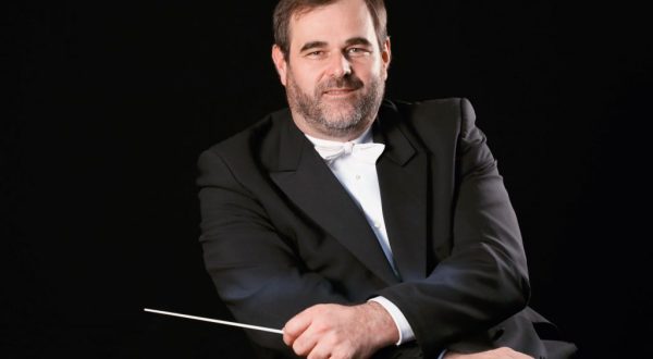 Josep Caballè Domenech sul podio dei prossimi concerti Foss