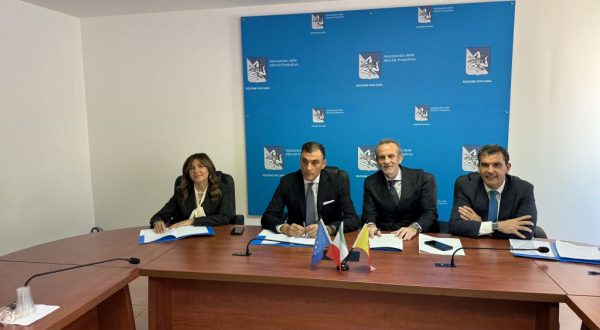 Firmato il protocollo d’intesa “Basket Bond” per le Pmi siciliane