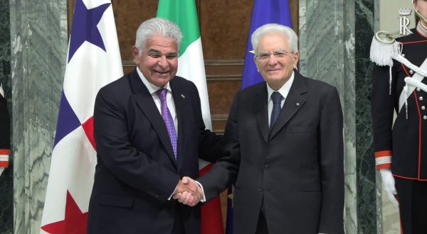 Mattarella riceve il presidente della Repubblica di Panama
