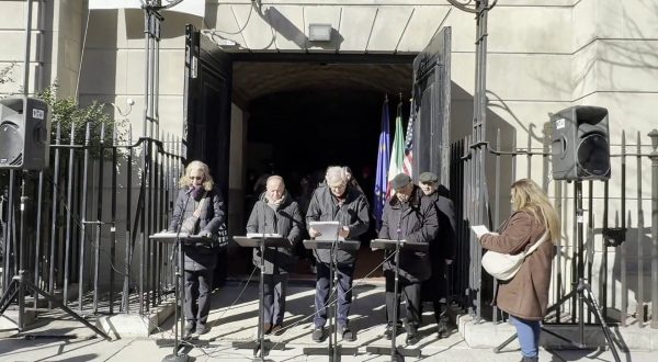 A New York si leggono i nomi degli ebrei italiani della Shoah