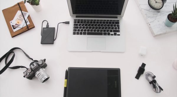 Arriva il caricabatterie unico nell’Ue