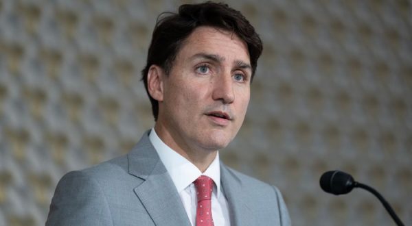 Trudeau “Dazi Usa al Canada sospesi per 30 giorni”