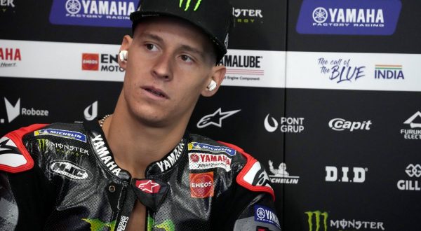 I test di Sepang si aprono nel segno di Quartararo, Martin ko