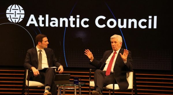 Inflazione negli Usa, Fed “Obiettivo del 2% nel 2025”