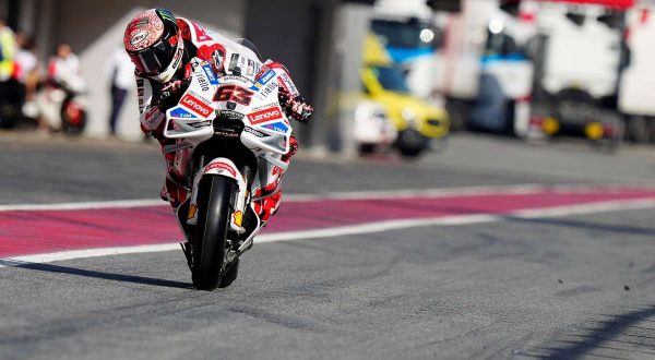 Team e piloti a Bangkok, è già sfida Martin-Bagnaia