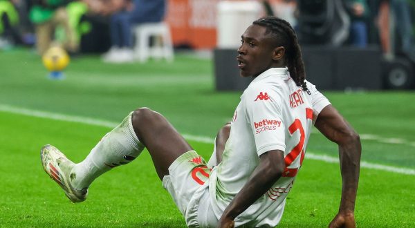 Ancora razzismo nel calcio, Kean insultato sui social