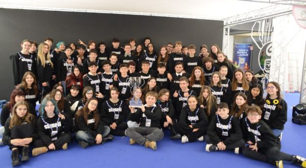 Sanremo, anche per la giuria degli adolescenti vince Olly