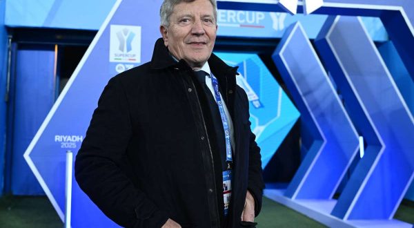 Simonelli “Sì al Var a chiamata, stadi problema numero 1”