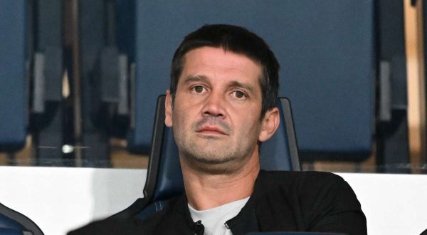 Ufficiale, Chivu è il nuovo allenatore del Parma