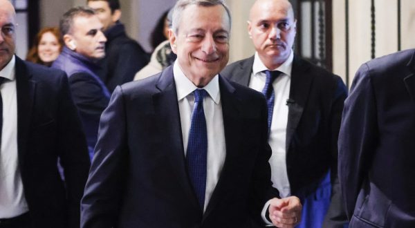 Ue, Draghi “Dobbiamo agire come un unico Stato”