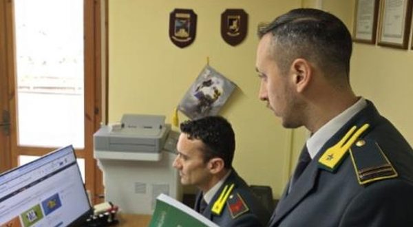 Maxi frode fiscale su commercio auto, sequestro per 5 milioni a Cosenza