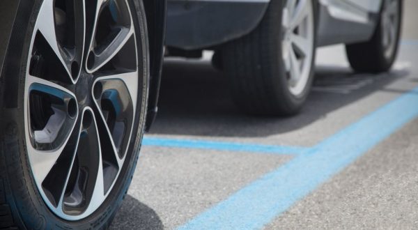 Clienti Telepass possono pagare via app strisce blu in oltre 350 comuni