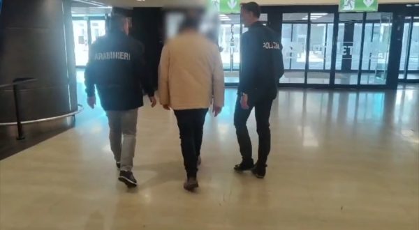 Arrestato in Bulgaria il nipote del boss Badalamenti