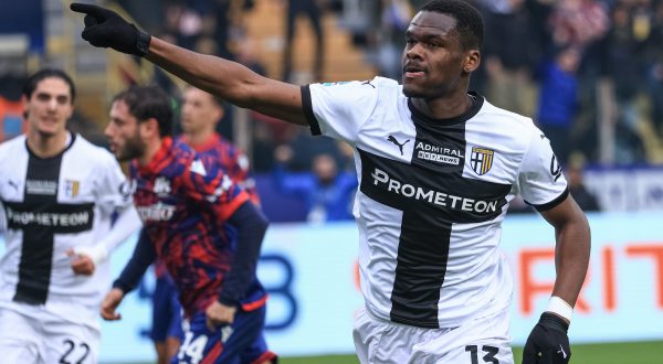 Debutto con vittoria per Chivu, al Parma il derby col Bologna