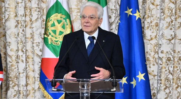 Italia-Emirati Arabi, Mattarella “Amicizia e collaborazione crescente”