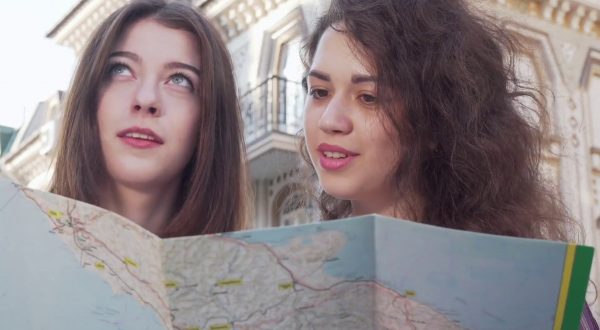 Due italiani su tre pronti a partire in estate