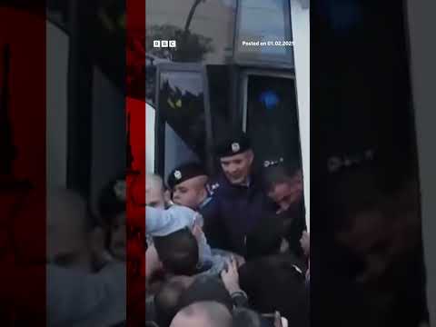 The bus came from Israel’s Ofer prison, it follows the release of three hostages in Gaza. #BBCNews