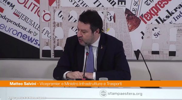 Ucraina, Salvini “Prima di mandare soldati essere certi di cosa si fa”