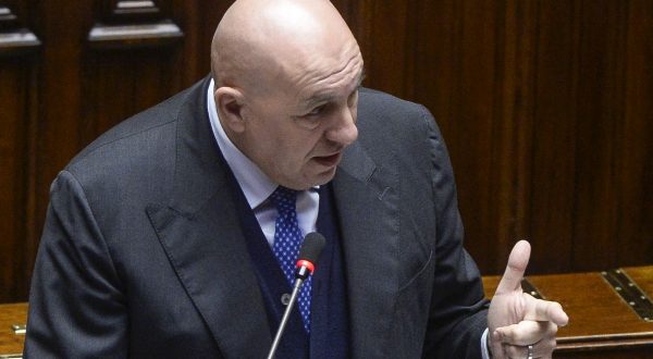 Crosetto “Al Parlamento chiederemo di colmare carenza forze armate”