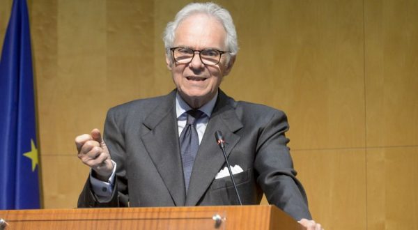 Salini “Il ponte sullo Stretto è un progetto per il Paese”