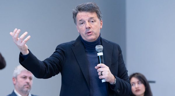 Renzi “Fra Trump e Putin non è stata telefonata pace universale”