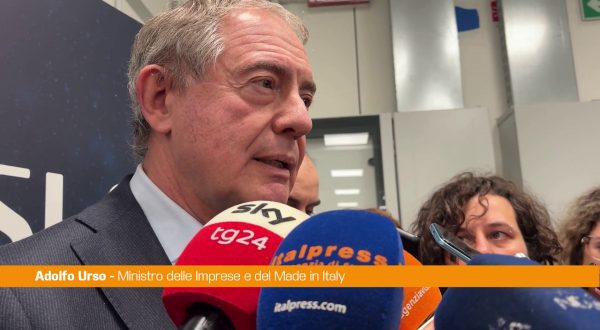 Urso “Al via studio costellazione satellitare nazionale per difesa”