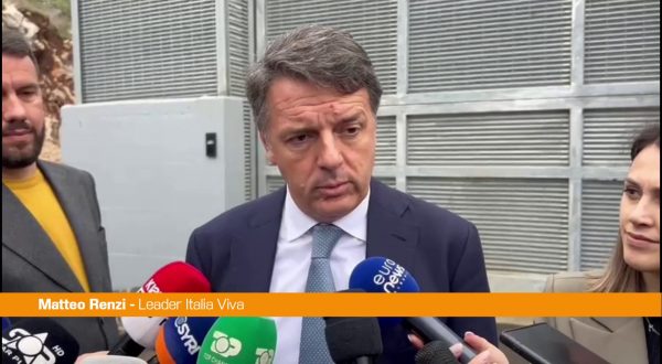 Migranti, Renzi “Centri in Albania allontanano Tirana dall’Ue”
