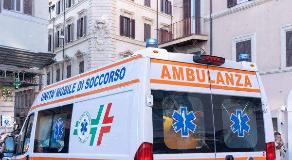 Accoltellata per strada a Messina, morta una ragazza di 21 anni