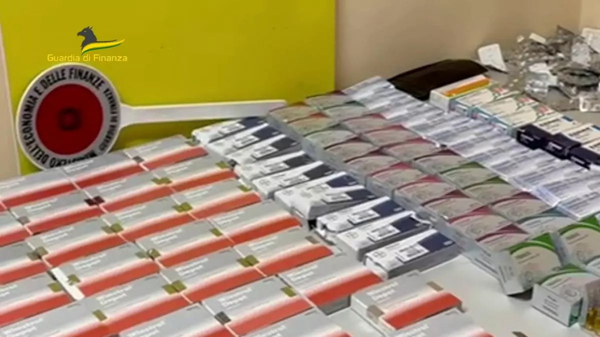 Caltanissetta, la Guardia di Finanza sequestra 30.000 dosi di anabolizzanti e farmaci illegali