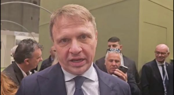 Lollobrigida “La Sicilia punto di riferimento per l’agroalimentare”