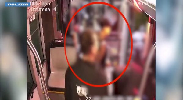 Rapina con accoltellamento a studenti spagnoli a Milano, 4 fermati