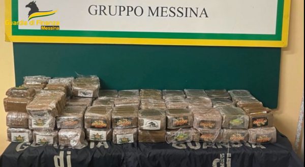A Messina sequestrati 2 chili di cocaina e 40 di hashish