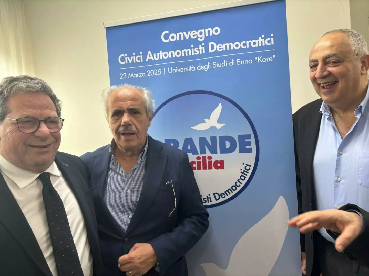 Ecco ‘Grande Sicilia’, il nuovo partito fondato da Lombardo, Micciché e Lagalla